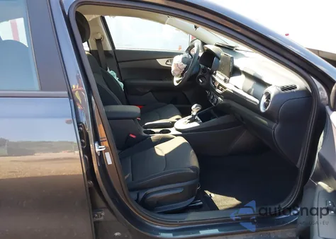 2024 Kia Forte Lxs from USA, damaged, VIN 3KPF24ADXRE836965